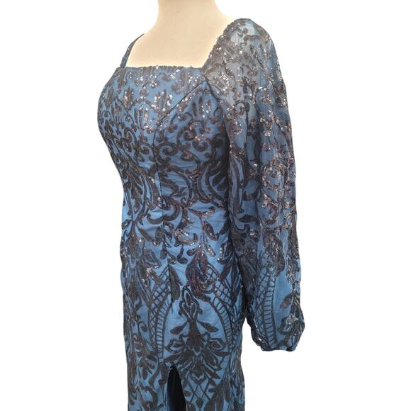 NWT Long Sleeved Patterned Sequin Gown in Blue - Picture 5 of 12